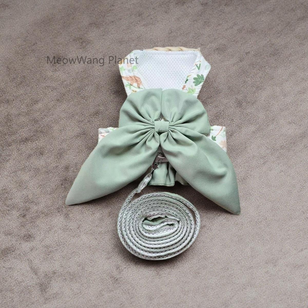 Pet Harness Leash Set Elegant Adjustable Half Vest Design For Cats and Small Dogs.
